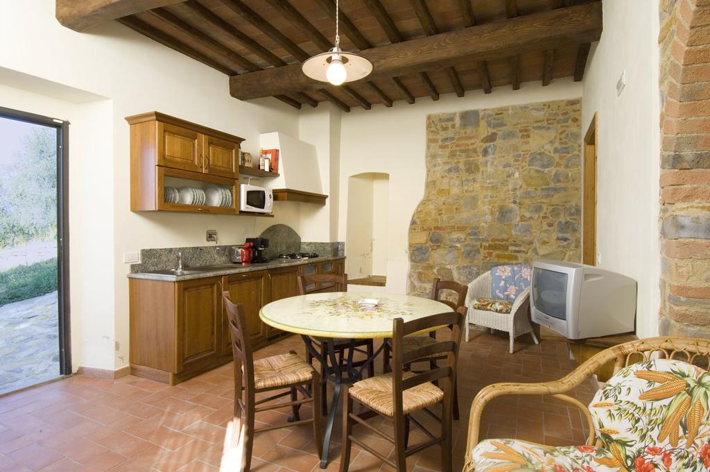Agriturismo Campo Lungo San Donato in Poggio Δωμάτιο φωτογραφία