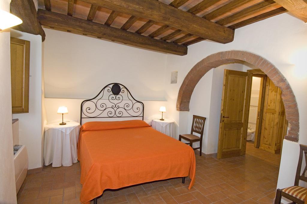Agriturismo Campo Lungo San Donato in Poggio Δωμάτιο φωτογραφία