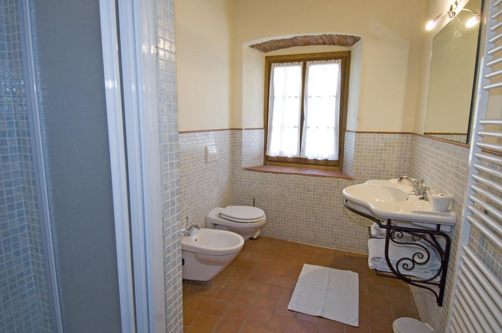 Agriturismo Campo Lungo San Donato in Poggio Δωμάτιο φωτογραφία